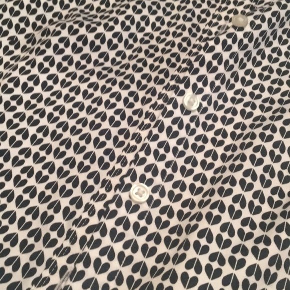 Lovely Non-iron Shirt from Banana Republic. - Picture 6 of 12